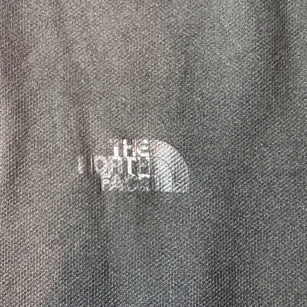 The North Face Polo Shirt Mens‎ XL Gray Black Performance Short Sleeve Active